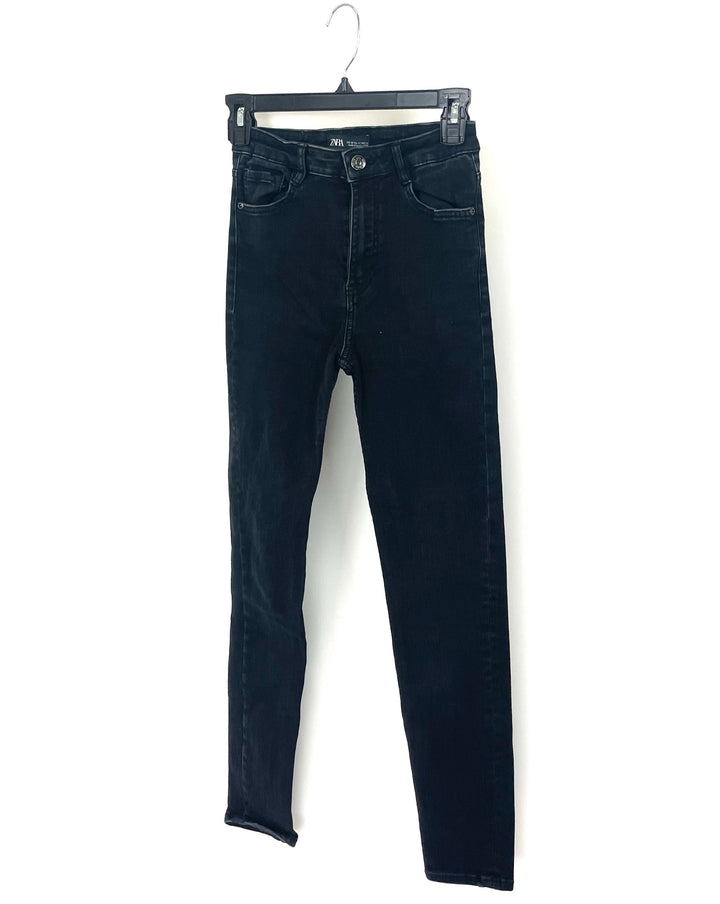 Zara Black Skinny Jeans - Size 2/4