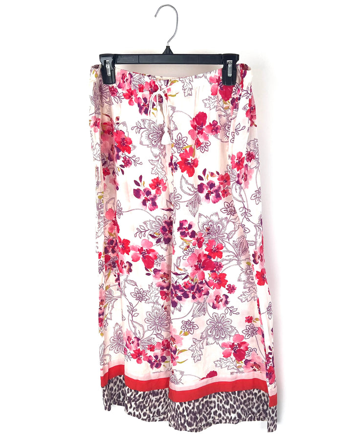 White, Pink, Purple and Green Floral Cropped Pajama Pants - 1X