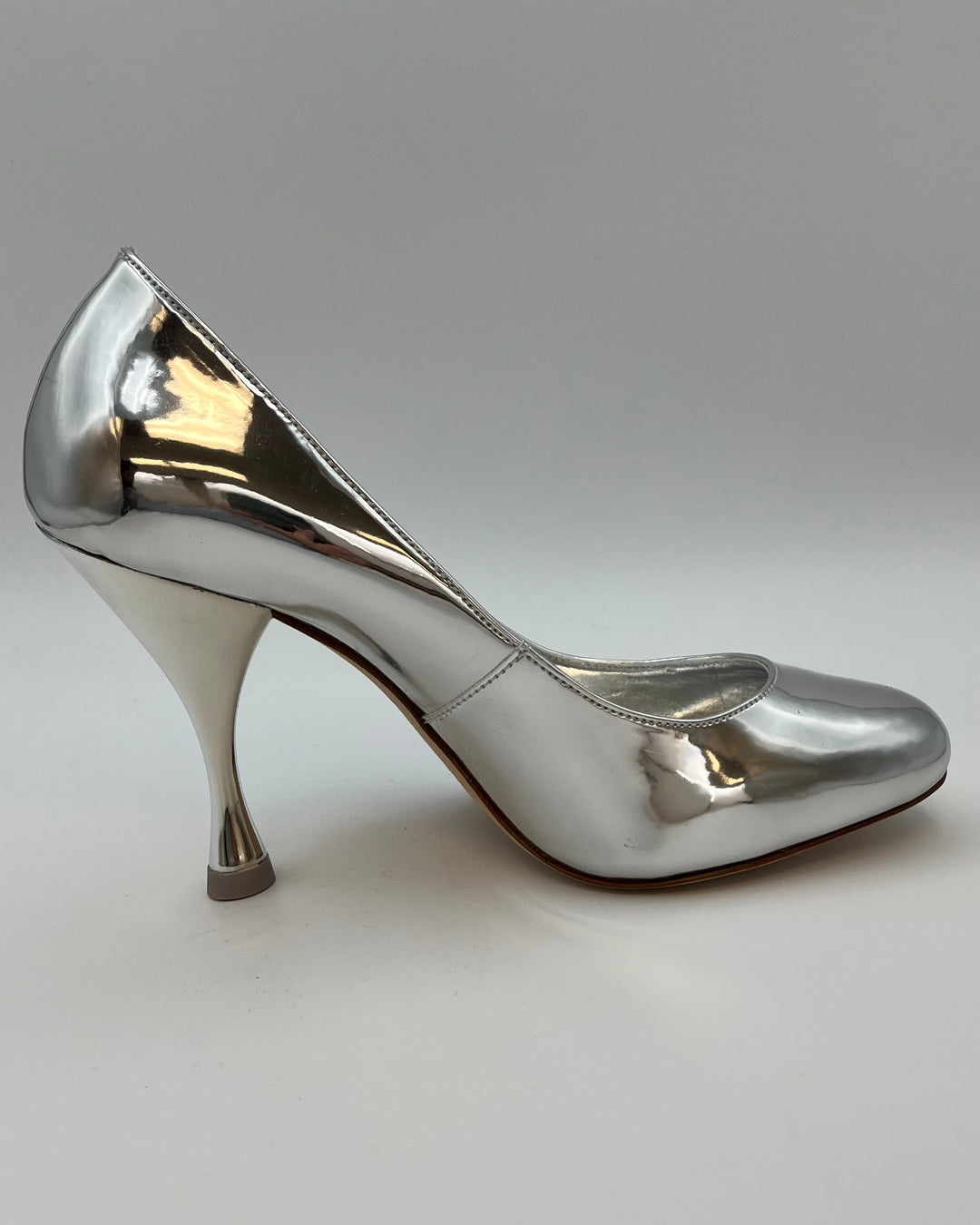 Silver Metallic Leather Heel - Size 6.5