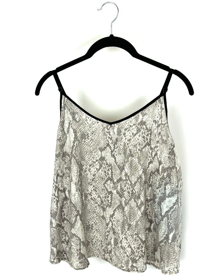 Lightweight Snakeskin Lounge Top- Size 4/6