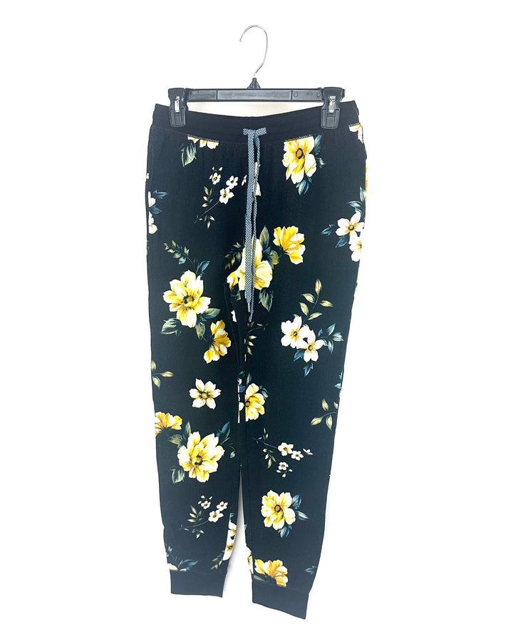 Black Floral Fleece Joggers - Small