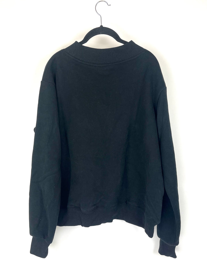 Black Mock Neck Sweatshirt - Small/Medium