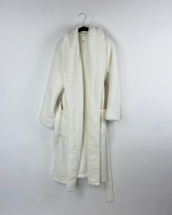 White Sherpa Robe - Small