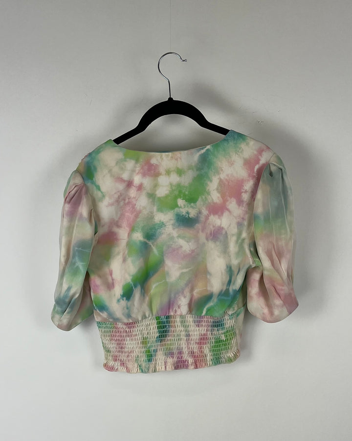 Tie Dye Short Sleeve V-Neckline Blouse - Small