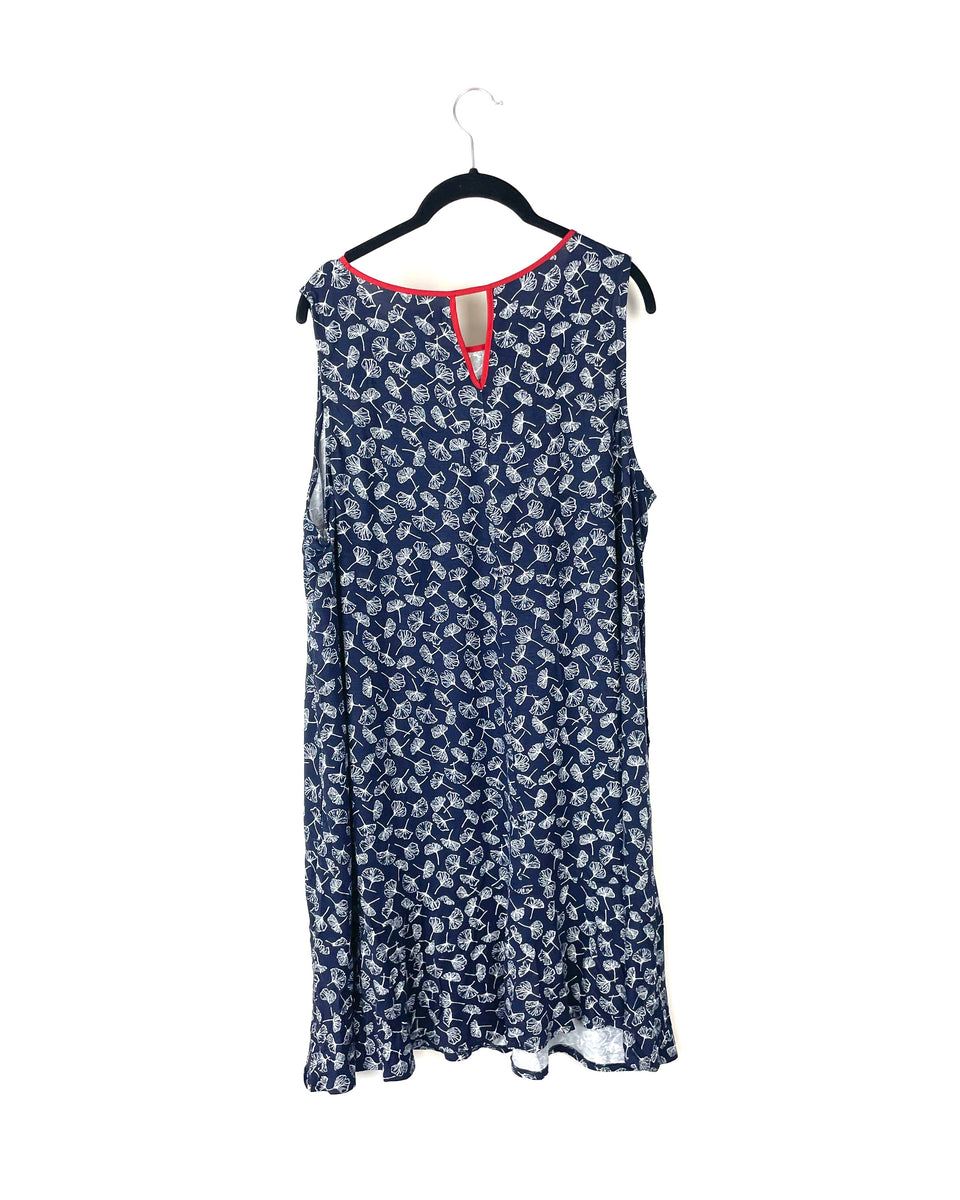 Simply Vera Vera Wang Blue Floral Red Trim Lounge Dress - 1X – The ...