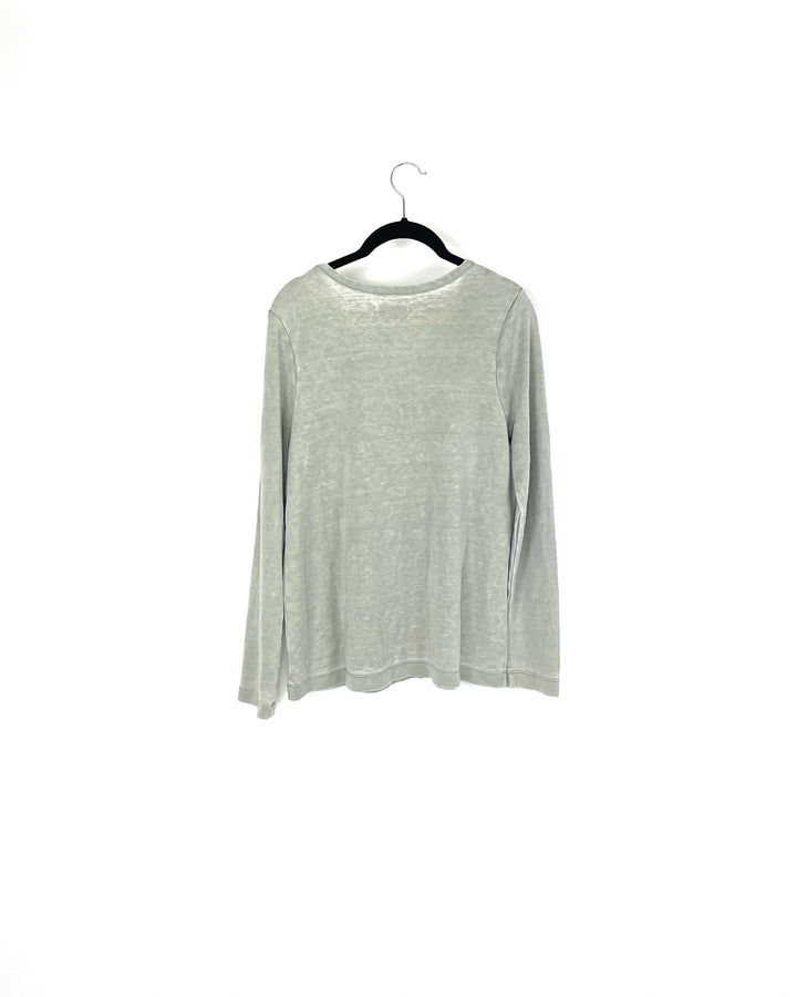 Light Green Long Sleeve Top - Small