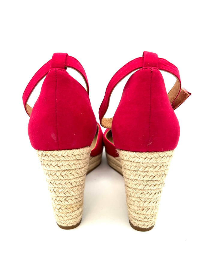 Crown & Ivy Hot Pink Wedges - Size 9.5